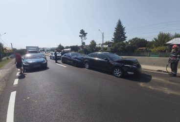 Traficul rutier pe DN1, dat peste cap de un accident la Româneşti