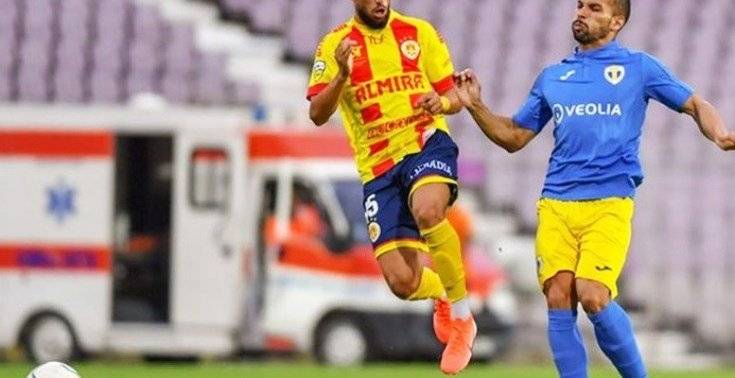 Al treilea succes în deplasare al Petrolului, ajunsă la 3 puncte de locul de baraj. Pe-un “Dan Păltinișanu” gata de demolare, “lupii” au ratat, pe final, ca-n curtea școlii!