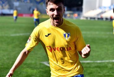 Fără supărare, atunci când au intrat FOTBALIȘTII, a fost rost de… indigou! – numai despre ce se întâmplă la FC Petrolul, echipa de suflet a ploieștenilor și a prahovenilor (episodul 10)