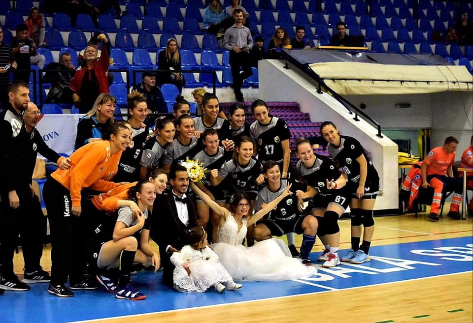 Ionela Leuștean și celelalte “bufnițe” chiar au făcut un galop de sănătate cu CSU Târgoviște. Handbalistele de la CS Activ-Prahova Ploiești au urcat pe locul 2!