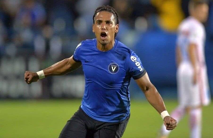 S-a dat drumul mai intens la zvonurile despre transferurile de iarnă ale clubului “galben-albaștrilor”! – numai despre ce se întâmplă la FC Petrolul, echipa de suflet a ploieștenilor și a prahovenilor (episodul 53)