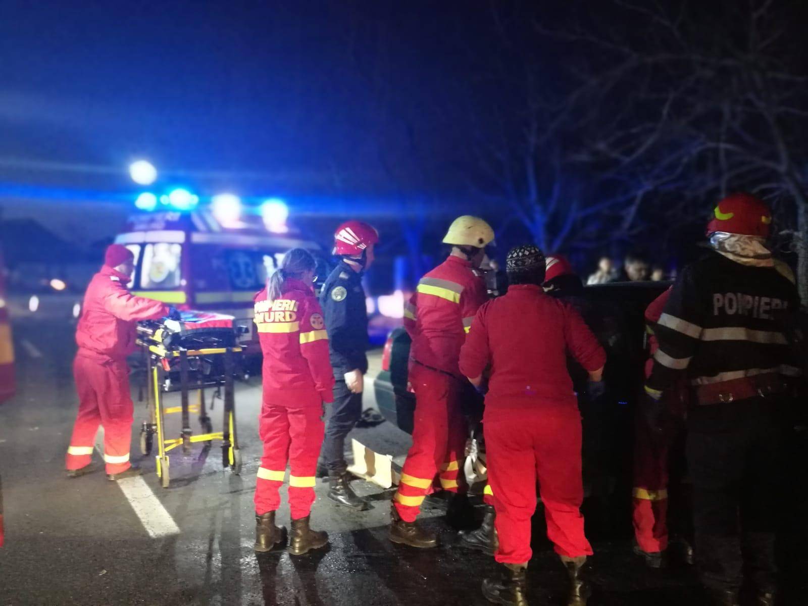 Accident grav la Valea Călugărească (galerie foto) Accident grav la Valea Călugărească (galerie foto)