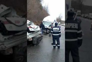 Accident DN1 cu mort şi autoturism transformat în morman de fiare