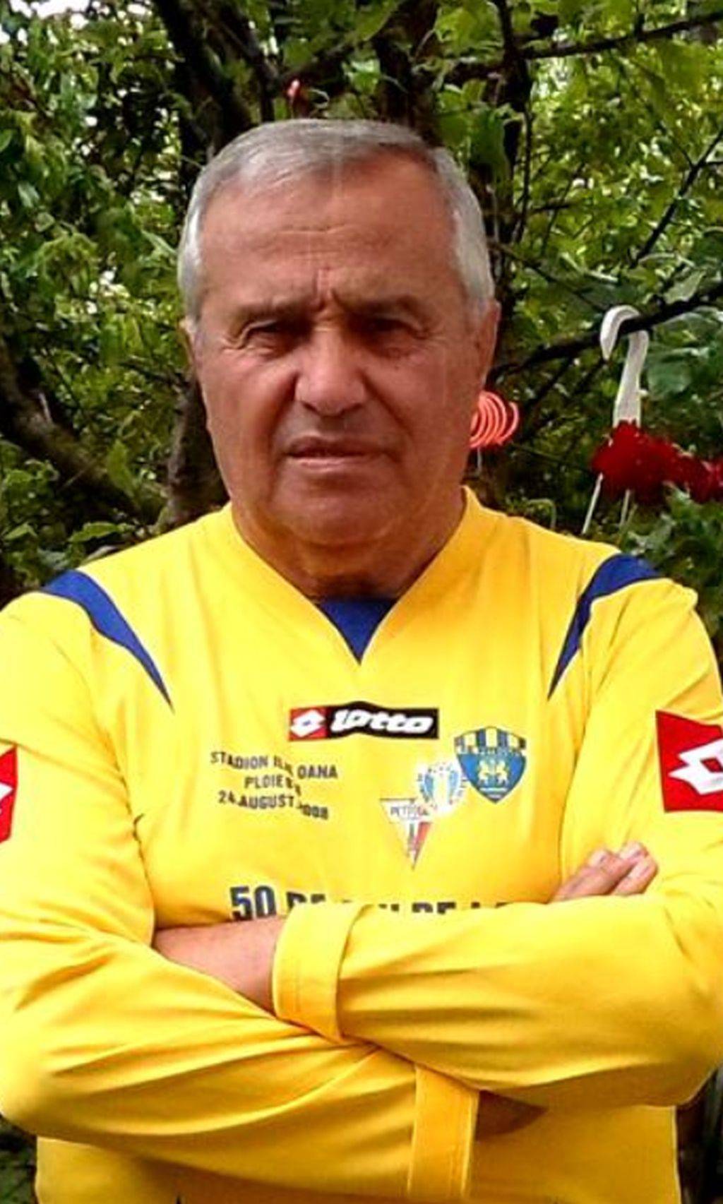 Lovit serios la cap în urma unui accident casnic, un fost campion național cu Petrolul a fost externat astăzi din spital. George Marin a ajuns acasă și se simte mai bine Lovit serios la cap în urma unui accident casnic, un fost campion național cu Petrolul a fost externat astăzi din spital. George Marin a ajuns acasă și se simte mai bine