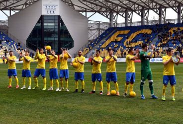 La startul mini-returului, Petrolul a confirmat, Deac a redovedit că are vână de golgheter, iar Blănaru – că muncește mult și poate… sparge și gheața. Pentru un anumit gest, atacantul ar trebui iertat!