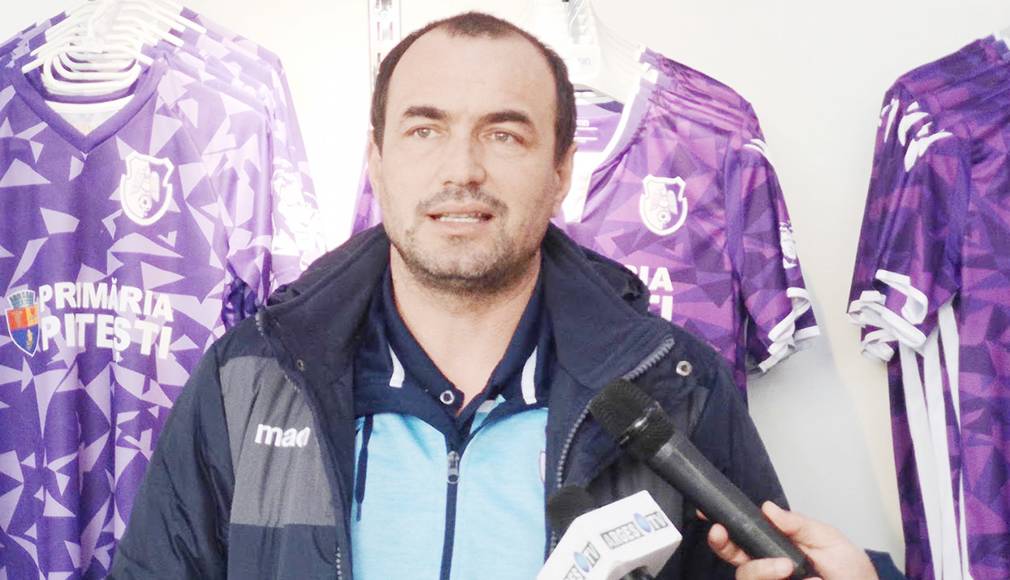 Actualul antrenor al fostului petrolist Nini Popescu are “pile” la FRF și “știe” astfel cum și când se va da restartul Ligii a II-a! Însă, președintele sloven de la UEFA îl cam contrazice și se dă și supărat pe UE! Actualul antrenor al fostului petrolist Nini Popescu are “pile” la FRF și “știe” astfel cum și când se va da restartul Ligii a II-a! Însă, președintele sloven de la UEFA îl cam contrazice și se dă și supărat pe UE!