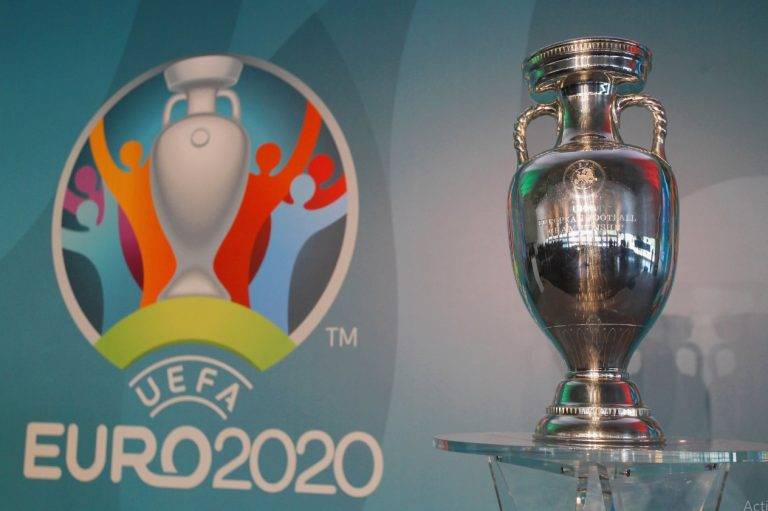 UEFA a decis: fără EURO în 2020! Dacă se rezolvă mai repede cu pandemia de coronavirus, ar fi timp de terminat stadioanele și linia de tren promise de România pentru turneul final, mutat acum în 2021!