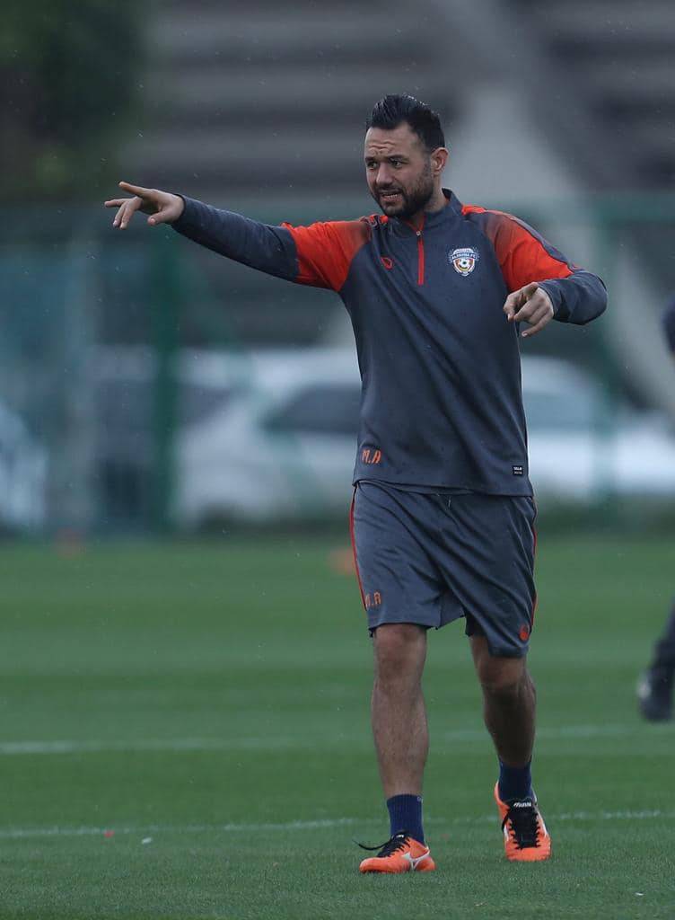 Mortadha ABDELLATIF: “Despre galeria Petrolului pot să stau o zi întreagă să vorbesc, dar tot nu termin, visând astfel să vină o bună zi în care o să mă întorc la Ploiești!”