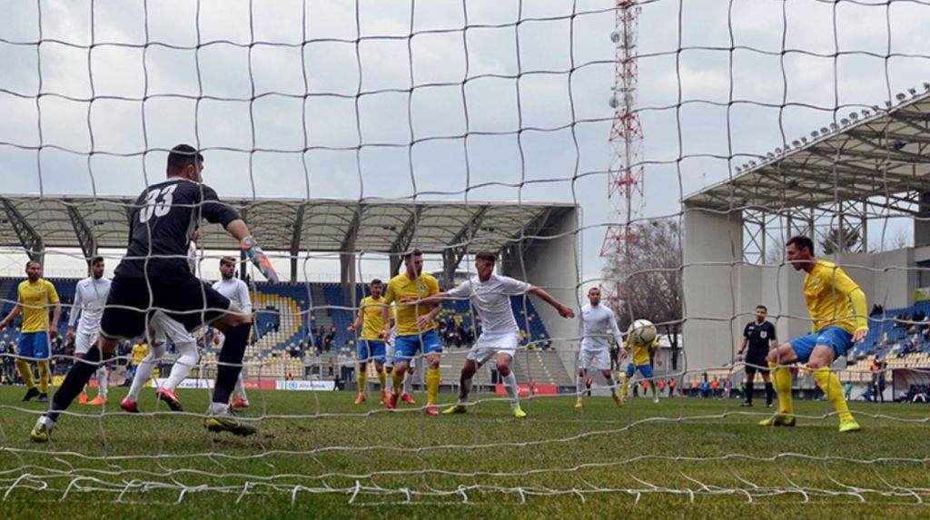 Vești deloc așteptate de sportivi, din partea ministerelor Sănătății și Afacerilor Interne! Nelu Tătaru și Raed Arafat nu văd reluarea competițiilor mai devreme de 3 luni!