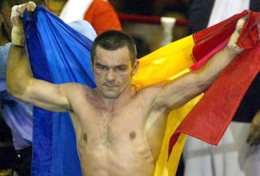 Ploieșteanul fost campion mondial amator și profesionist de box, Leonard Doroftei, împlinește la Montréal o jumătate de secol de viață! Marele iubitor al Ploieștiului și al României duce nespus dorul plaiurilor natale!