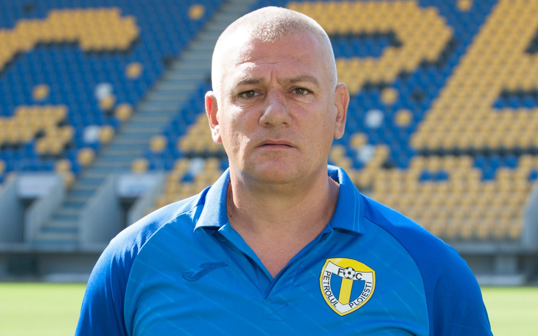 S-a lămurit chestiunea arzătoare referitoare la “condițiile mizere” invocate de vicepreședintele Petrolului, la emisiunea NECONVENȚIONAL, de la “Ploiești TV”. A fost vorba, se zice, numai despre folosirea unor “cuvinte nepotrivite” ale lui Tavi Grigore!