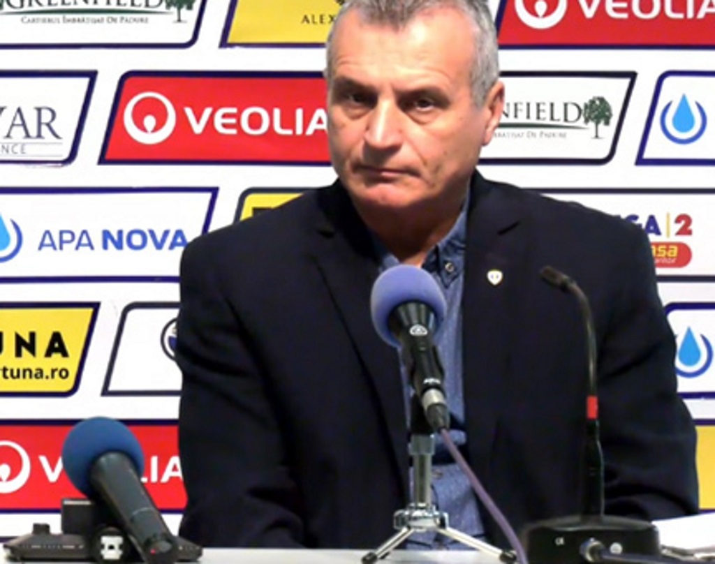 Directorul sportiv al Petrolului, Costel Lazăr, exasperat de ceea ce apreciază că ar fi unele “exagerări ale restricțiilor impuse primelor două ligi de fotbal din România, în actuala stare de alertă!”