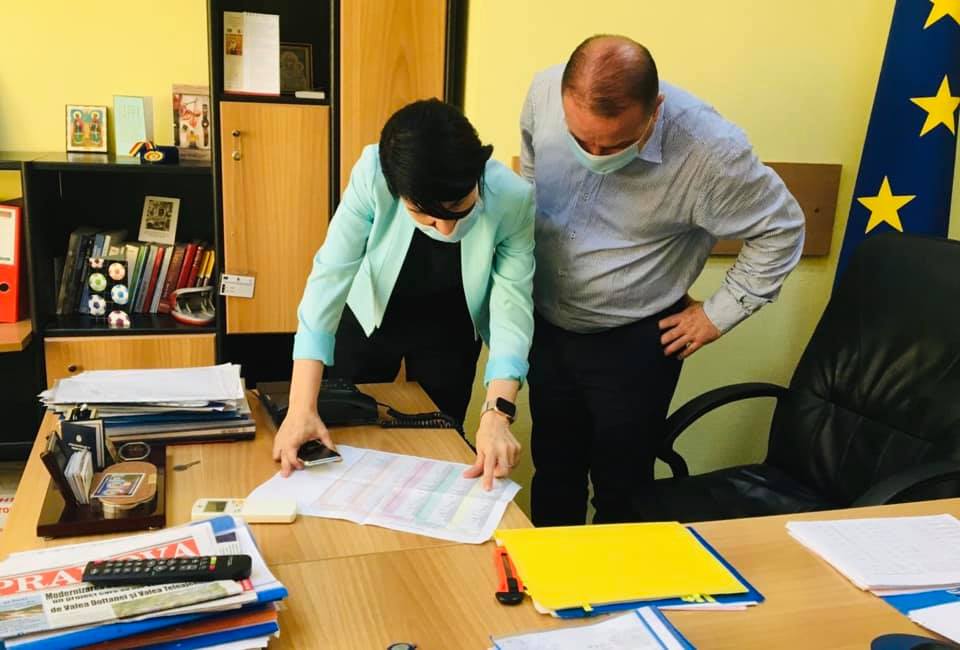 Ministrul Muncii, Violeta Alexandru, felicită public Casa de Pensii Prahova Ministrul Muncii, Violeta Alexandru, felicită public Casa de Pensii Prahova