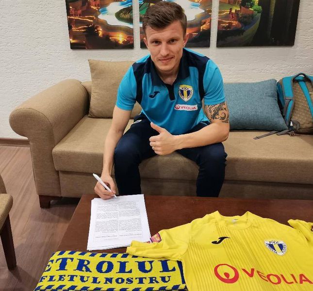 Zvonuri despre eventuale transferuri de fotbaliști seniori, la FC Petrolul. Doi jucători de L1 și o prelungire de contract, în capul listei!