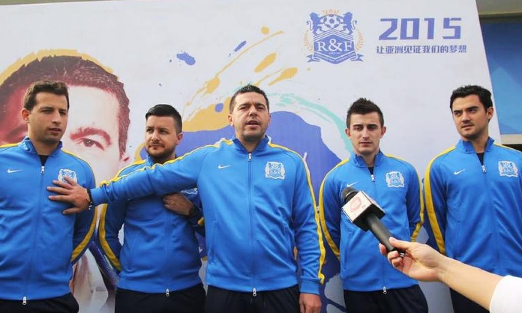 Dacă Gică Hagi și Gică Popescu au ales, ca antrenor, un spaniol de 35 de ani pentru Viitorul, FC Petrolul de ce nu l-ar readuce pe unul de 37?