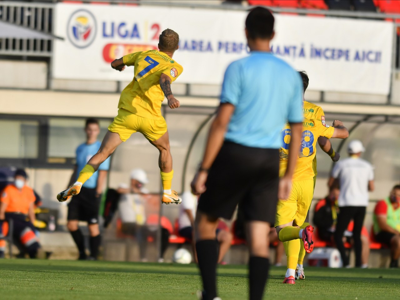 Obiectiv bifat: urcarea pe podium a “lupilor”! Nu a mai fost 4-0 sau 5-0 pentru Petrolul, dar Csikszereda nu-i nici Reșița, nici Ripensia! Armando Vajushi, “top-scorer” în L2!