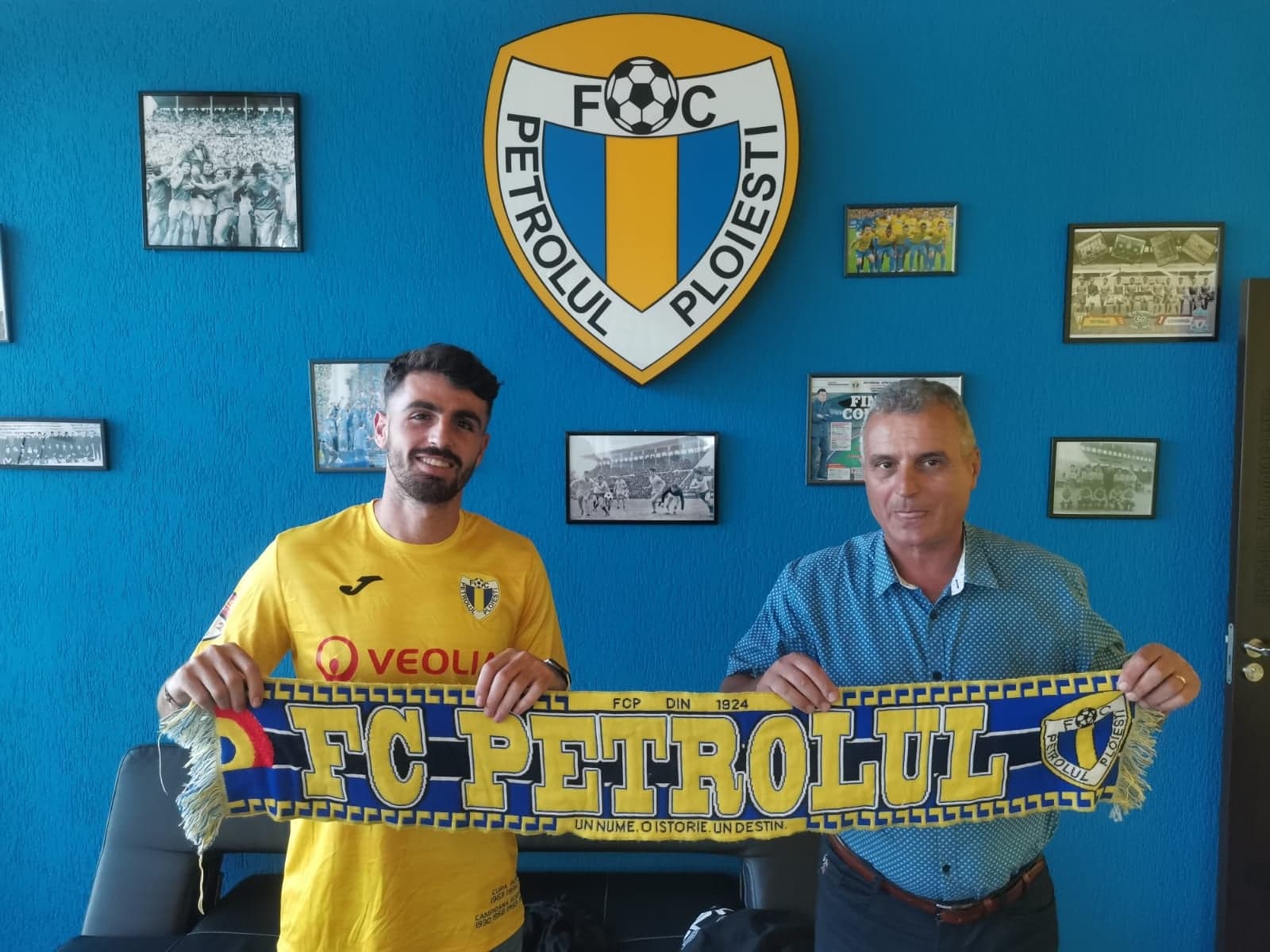 A ajuns în România și cel mai bun transfer al Petrolului! Mijlocașul central israelian Nir Lax a semnat un contract întins pe un sezon cu opțiune pe încă unul