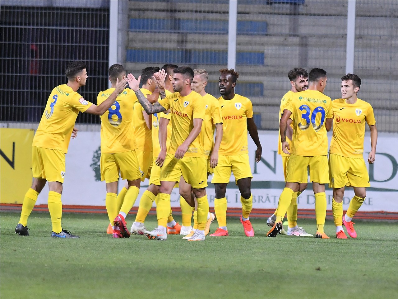 Două victorii legate, 9 goluri înscrise, niciunul primit, 6 puncte la rând după eșecul… accidental cu Farul! Pe scurt: Petrolul Ploiești, varianta fericită de vară-toamnă 2020!