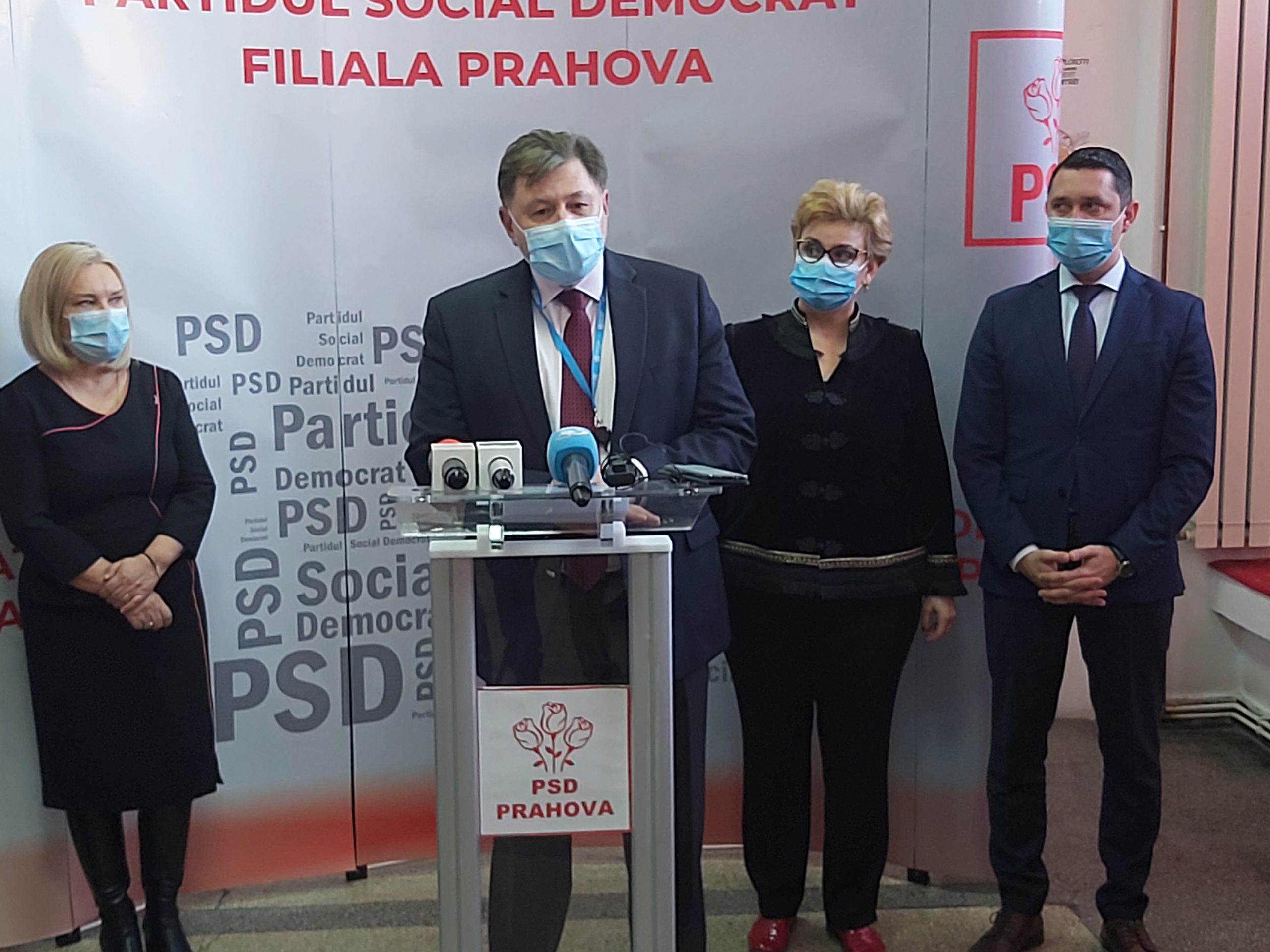 Alexandru Rafila: Cunosc persoane din Ploiești cu rezultatul unui test pozitiv care așteaptă un loc în spital și acest lucru nu se întâmplă Alexandru Rafila: Cunosc persoane din Ploiești cu rezultatul unui test pozitiv care așteaptă un loc în spital și acest lucru nu se întâmplă