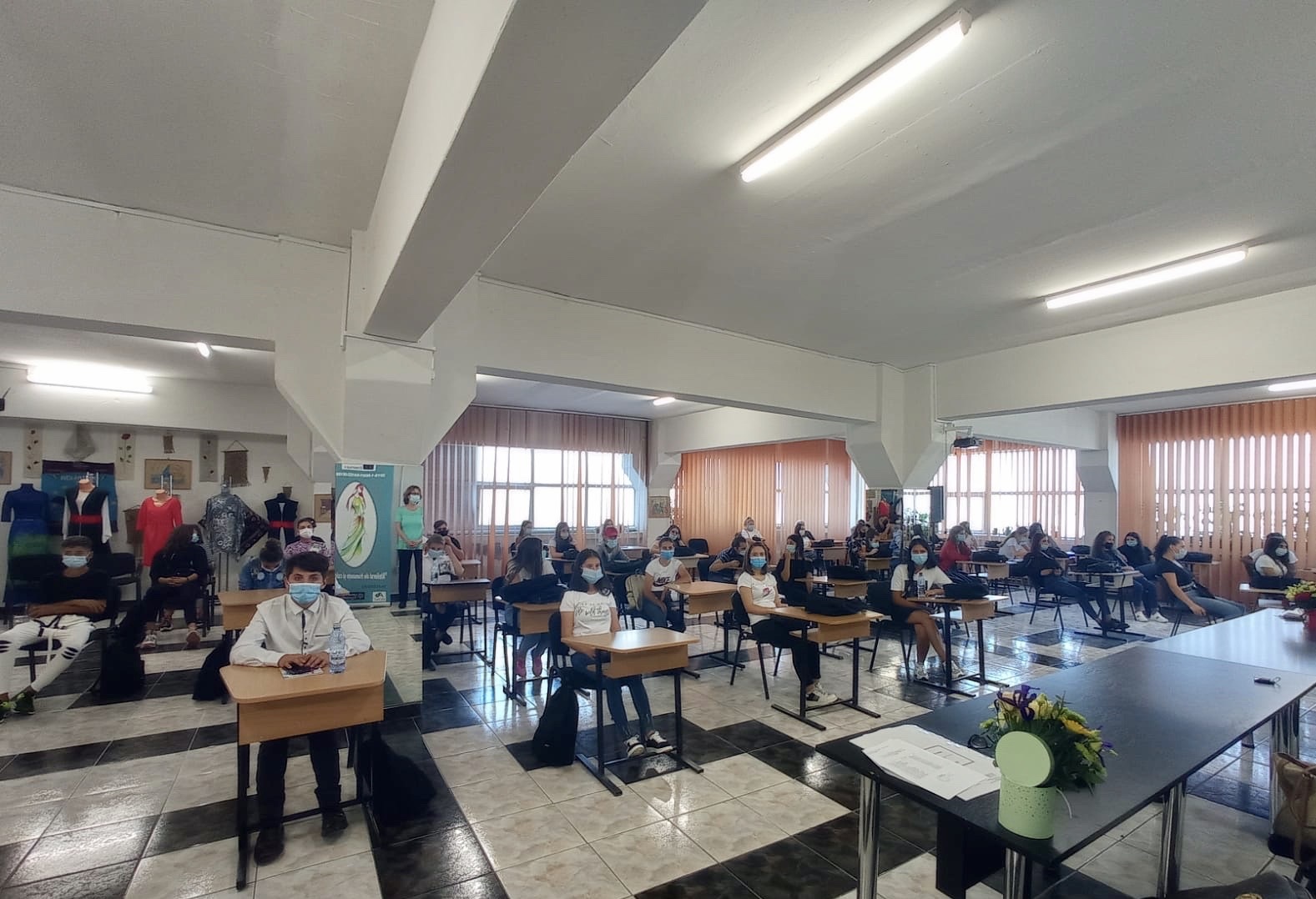 ADIENT TRIM Ploiești se alătură inițiativei „Săptămâna europeană a meseriilor”, eveniment anual organizat de către Comisia Europeană