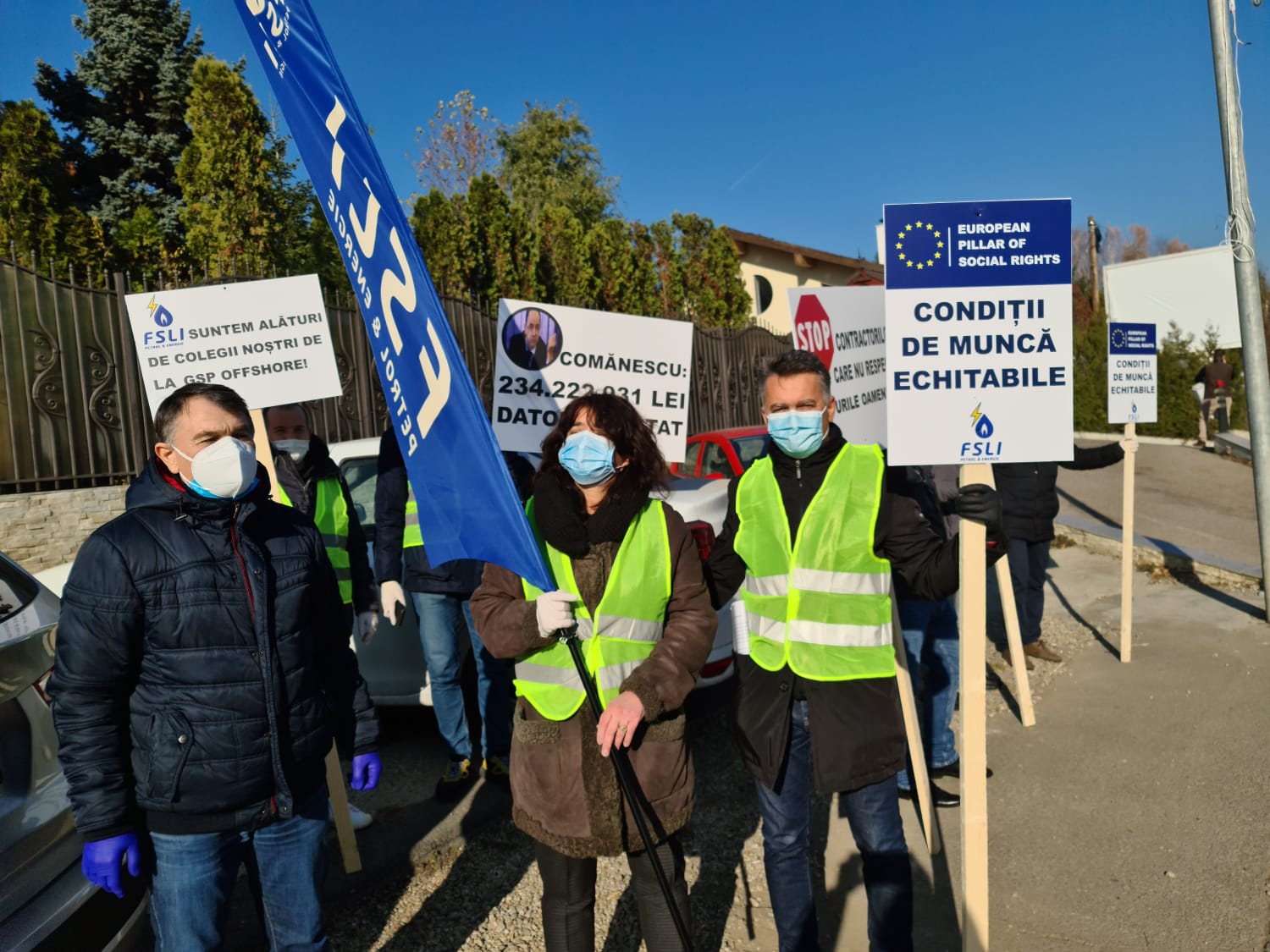 Mâine, la poarta Rafinăriei Petrobrazi, ”colindători” sindicaliștii FSLI Petrol-Energie