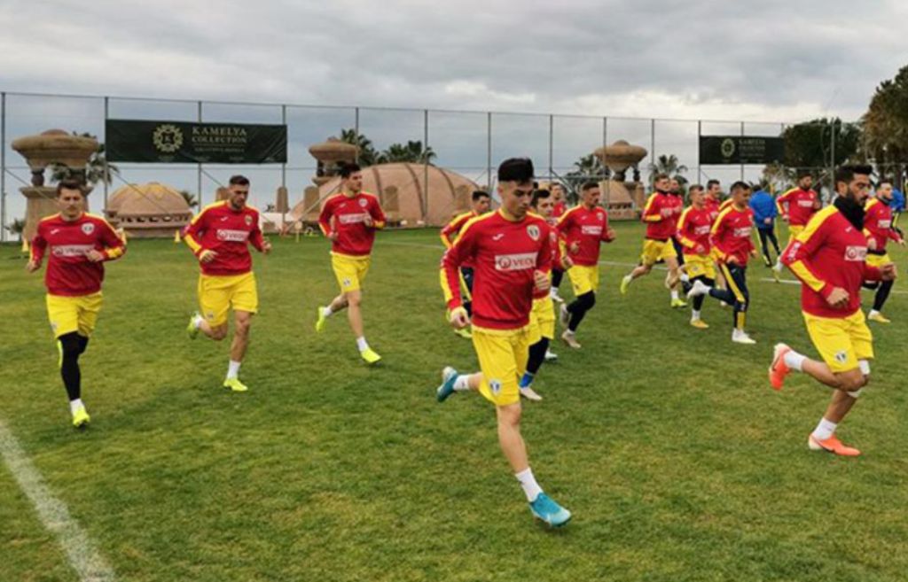 Băile Felix ar putea fi locul cantonamentului de iarnă al Petrolului, dar se zice că nu este nimic bătut în cuie. Varianta “afară”, ca și scoasă din cărți, din cauza pandemiei!