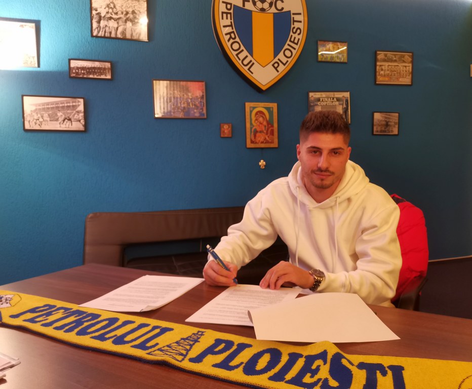 Cel mai bun transfer al Petrolului, din “mercato de iarnă”, a fost anunțat astăzi: Romario Moise, de la Astra Giurgiu, împrumutat până la finele sezonului, de clubul găzarilor! A promovat-o pe UTA; îi va duce și pe “lupi” în primul eșalon?