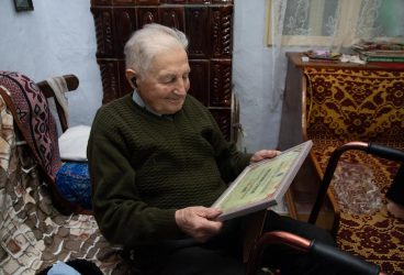 Veteranul din Măneciu, Buzoianu Ştefan, sărbătorit şi omagiat la 100 ani