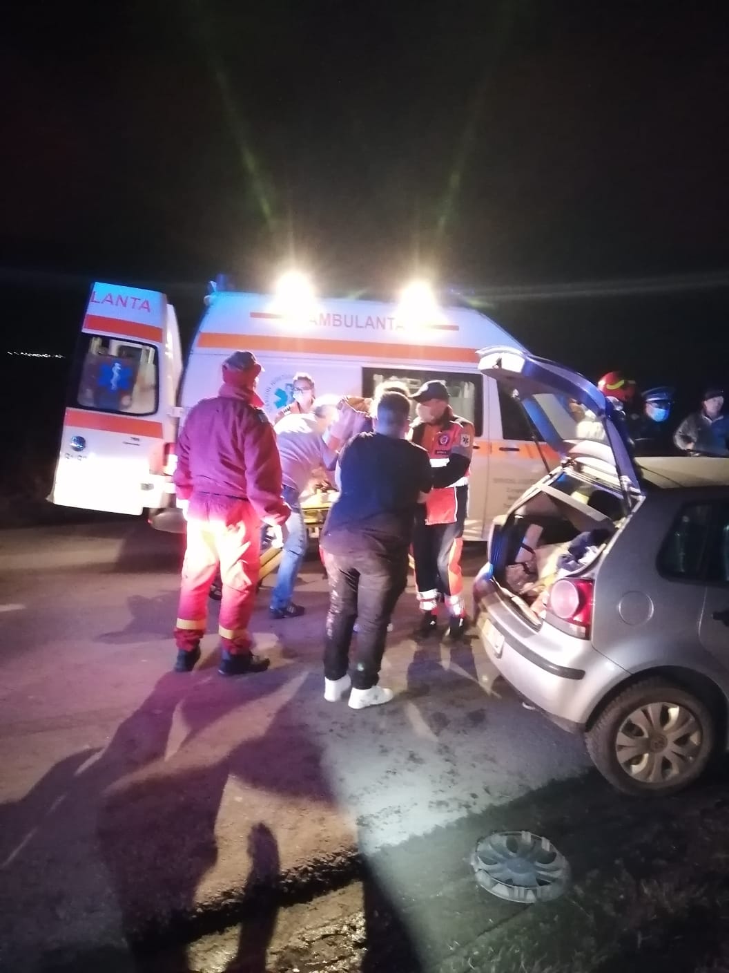 Accident cu 5 victime spitalizate la intrarea în Urlați Accident cu 5 victime spitalizate la intrarea în Urlați