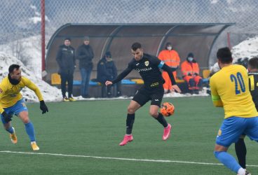 Atenție, Petrolul! ACSM Poli Iași a revenit de la 1-3 la Sfântu Gheorghe, scoțând o remiză în ultima secundă a meciului cu Sepsi, în “derbiul” unor foști antrenori ai “lupilor”! Totuși, Cupa României rămâne întotdeauna competiția… marilor surprize, anulându-se adesea diferențele de eșalon