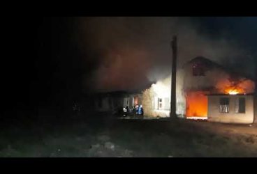 Incendiu devastator la o societate de prelucrare produse petroliere din Prahova