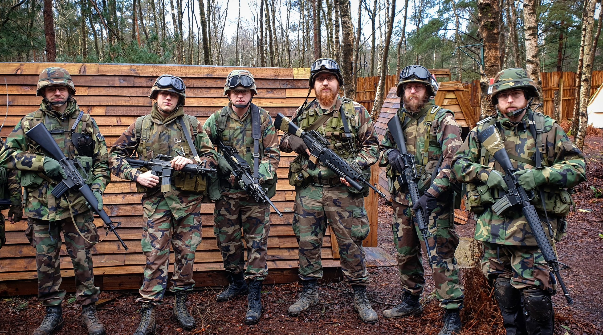 Poti sa practici airsoft daca porti ochelari de vedere?