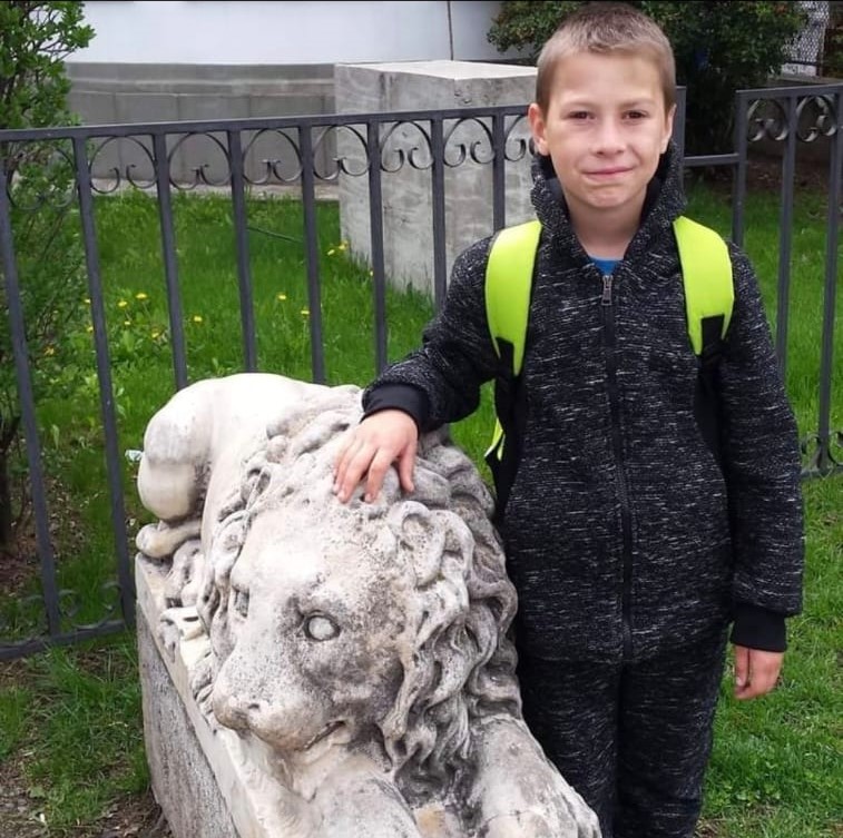 Copil de 10 ani, dispărut de acasă Copil de 10 ani, dispărut de acasă