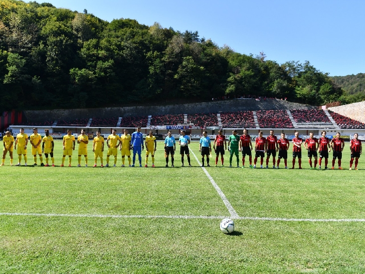 O tragere la sorți care nu a mai interesat aproape pe nimeni! Programul Petrolului în play-out: două deplasări lungi și una, așa și așa! Derbiul este (tot) la Târgu Jiu, cu dubla “surpriză” Pandurii Viitorul!