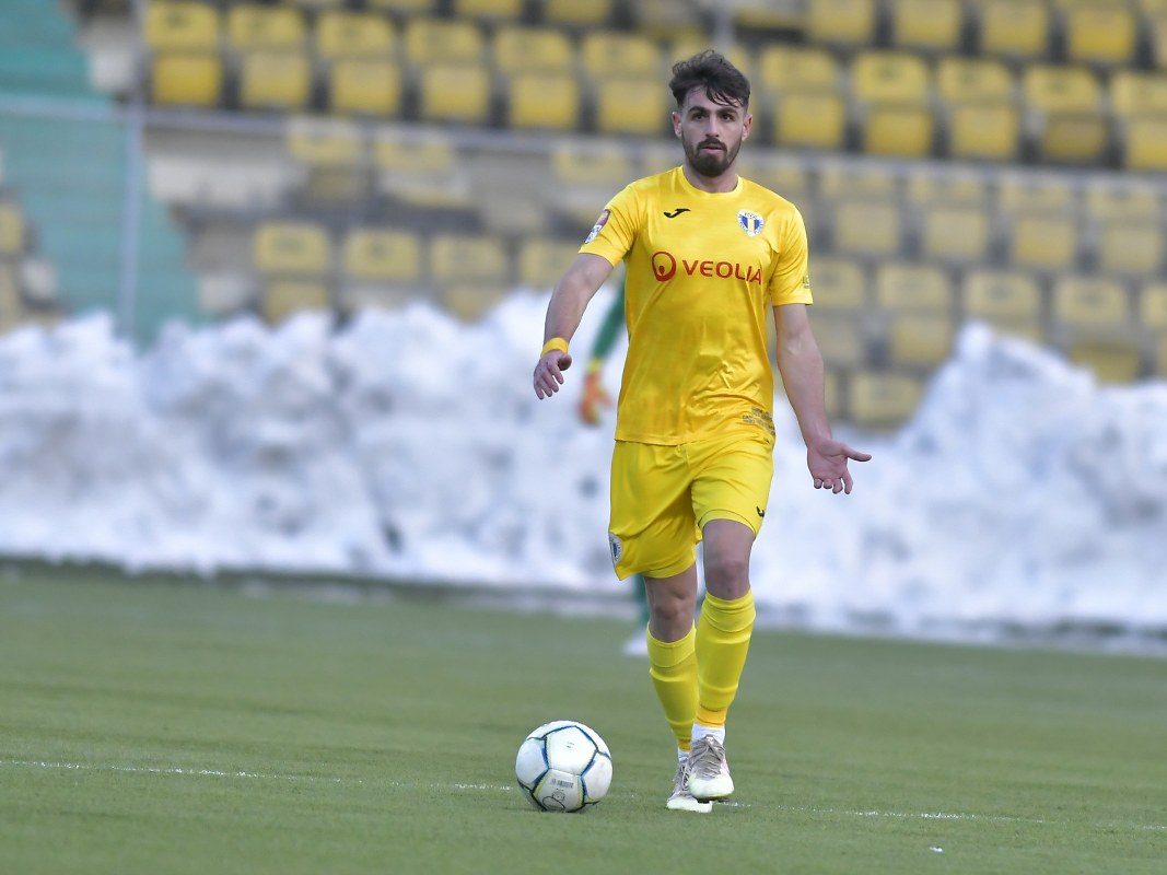 Buletin medical actualizat. Tavi Grigore primește și vești bune, și mai puțin bune. Un titular – recuperat total, dar altul va deveni… istorie pentru Petrolul!