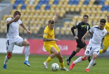 Aproape de… déjà-vu! Petrolul s-a salvat abia în ceasul al 12-lea de-un alt eșec similar pe “Ilie Oană”! Marcatorul și cel cu assist-ul din meciul contra Gloriei Buzău: doi jucători veniți de pe bancă, mai pe finalul jocului!