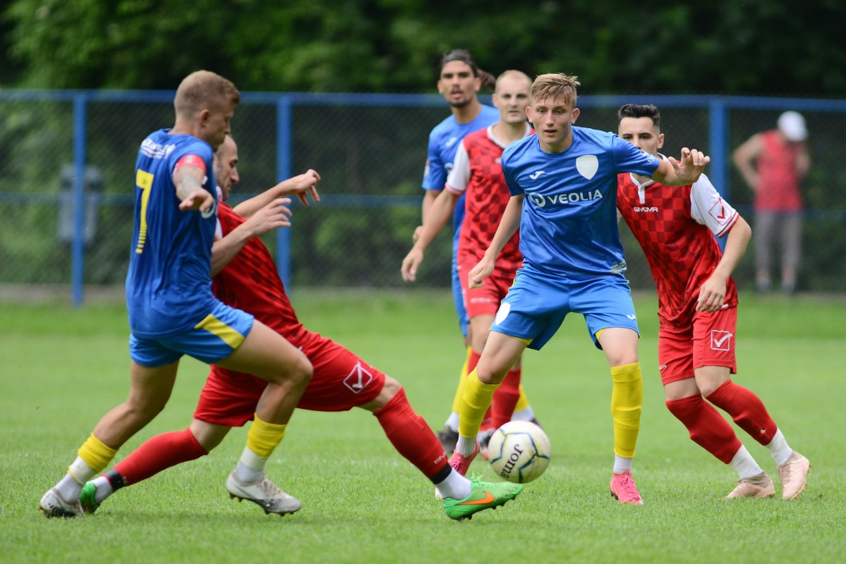 Debut în seria meciurilor amicale de vară cu o victorie “italiană” de pe vremuri! Cum-necum, Breaza întărită cu Plopeniul a rezistat onorabil celor… două echipe ale ACS Petrolul ’52!