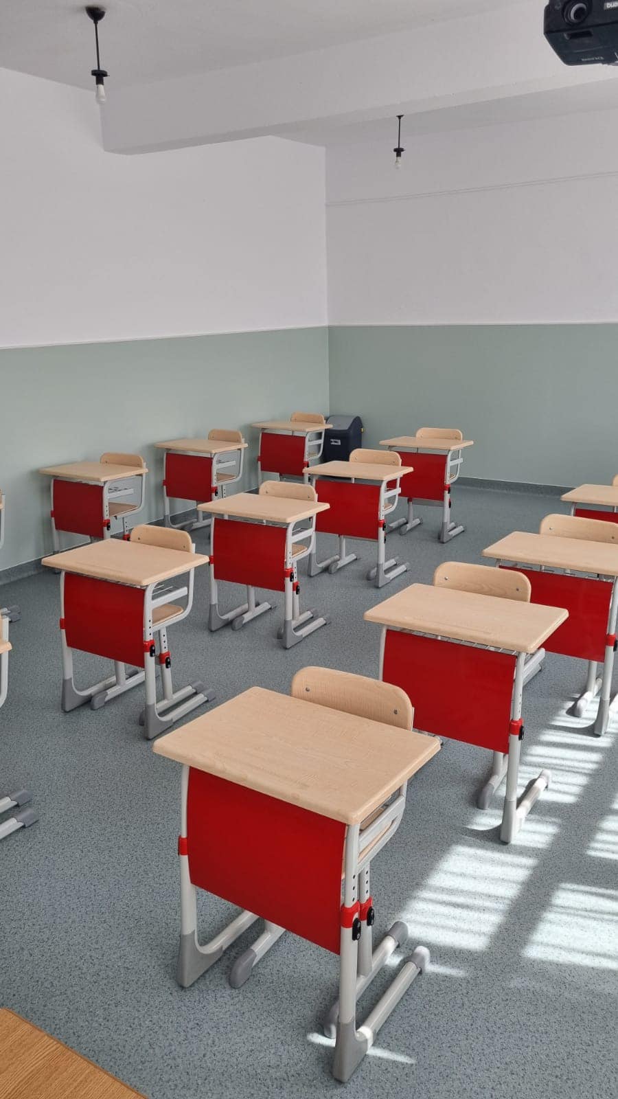 Anul școlar a început cu renovări și modernizări, la Filipeștii de Pădure