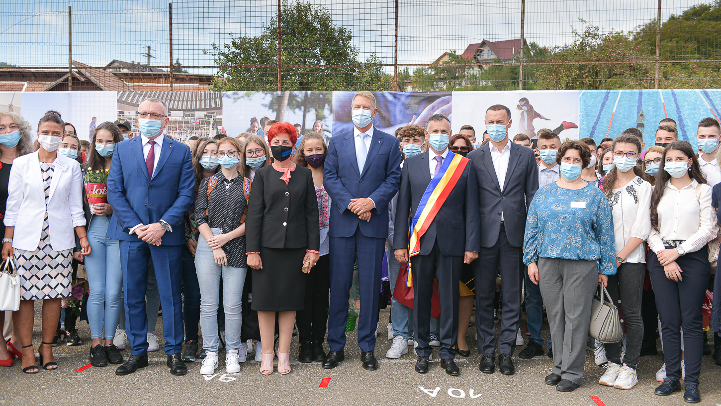 De ce a ales președintele să participe la deschiderea anului școlar la Valea Doftanei De ce a ales președintele să participe la deschiderea anului școlar la Valea Doftanei
