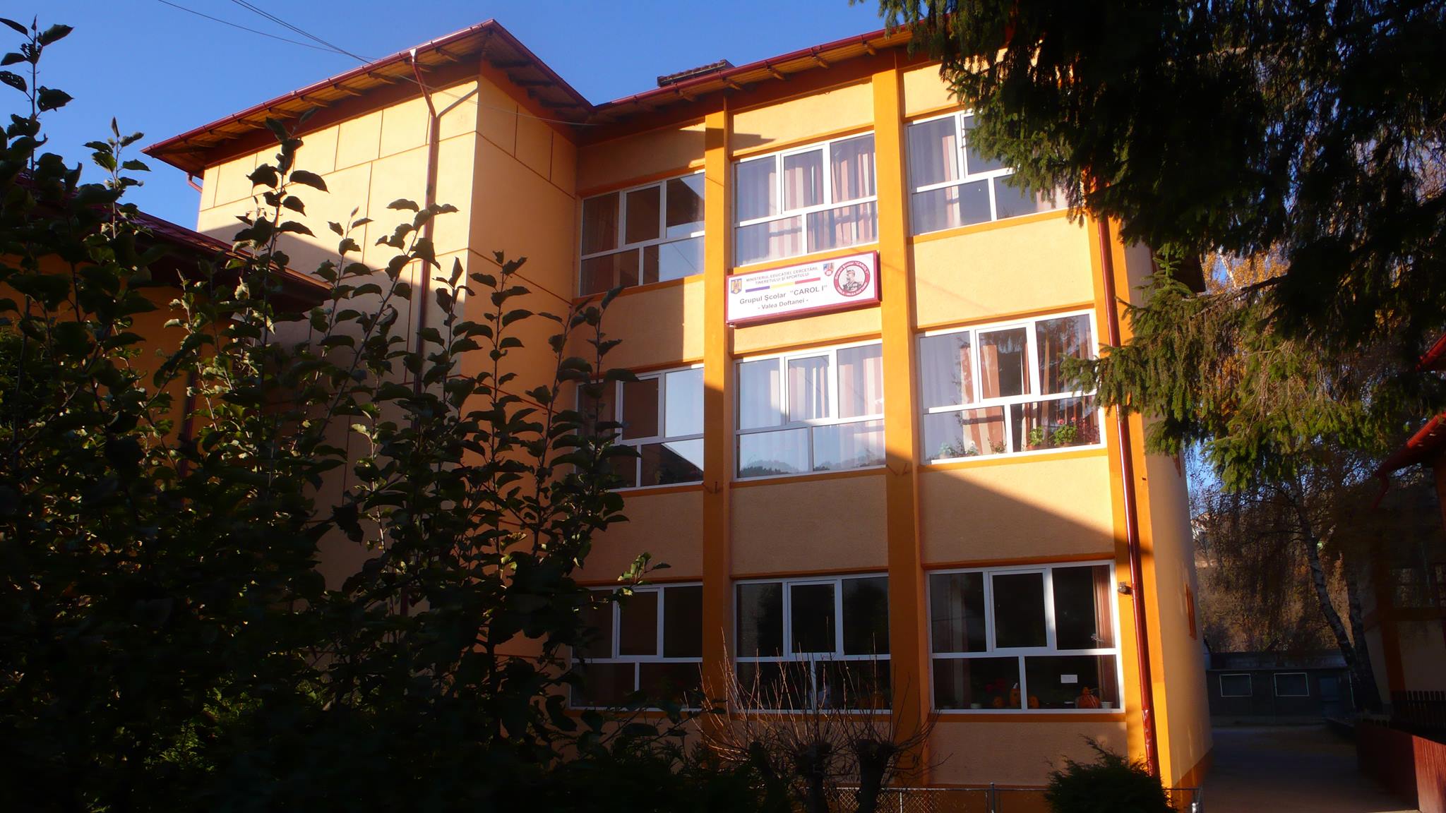 Deschiderea anului școlar. Președintele Iohannis, la Valea Doftanei, ministrul educației Câmpeanu – la Bucov