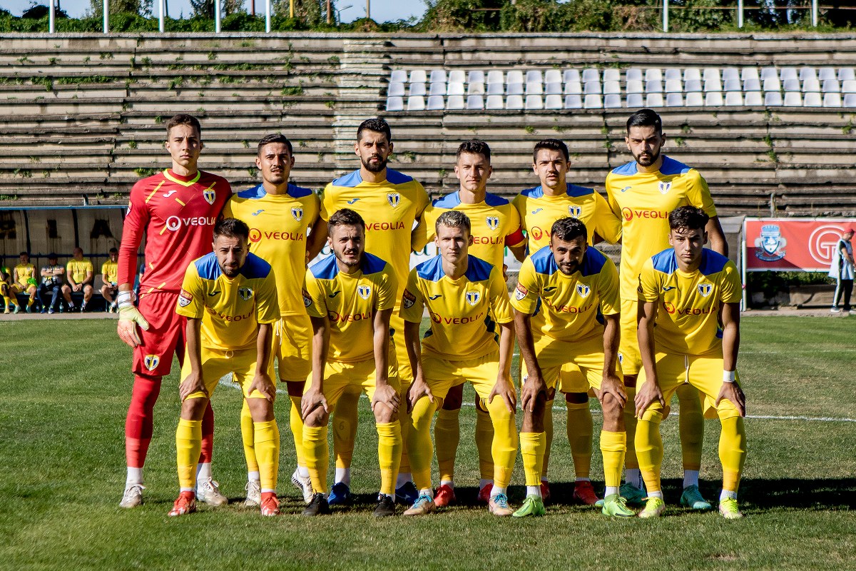 Pe vechiul “Ilie Oană”, CSM FC Ploiești a pierdut în fața “Craiovei lui Mititelu” cu 1-3, la jumătatea lui octombrie 2008. Va reuși Petrolul ’52 să elimine aceeași echipă pe noul “Ilie Oană”, tot în “16”-imile Cupei României, în ultima decadă a lui septembrie 2021?