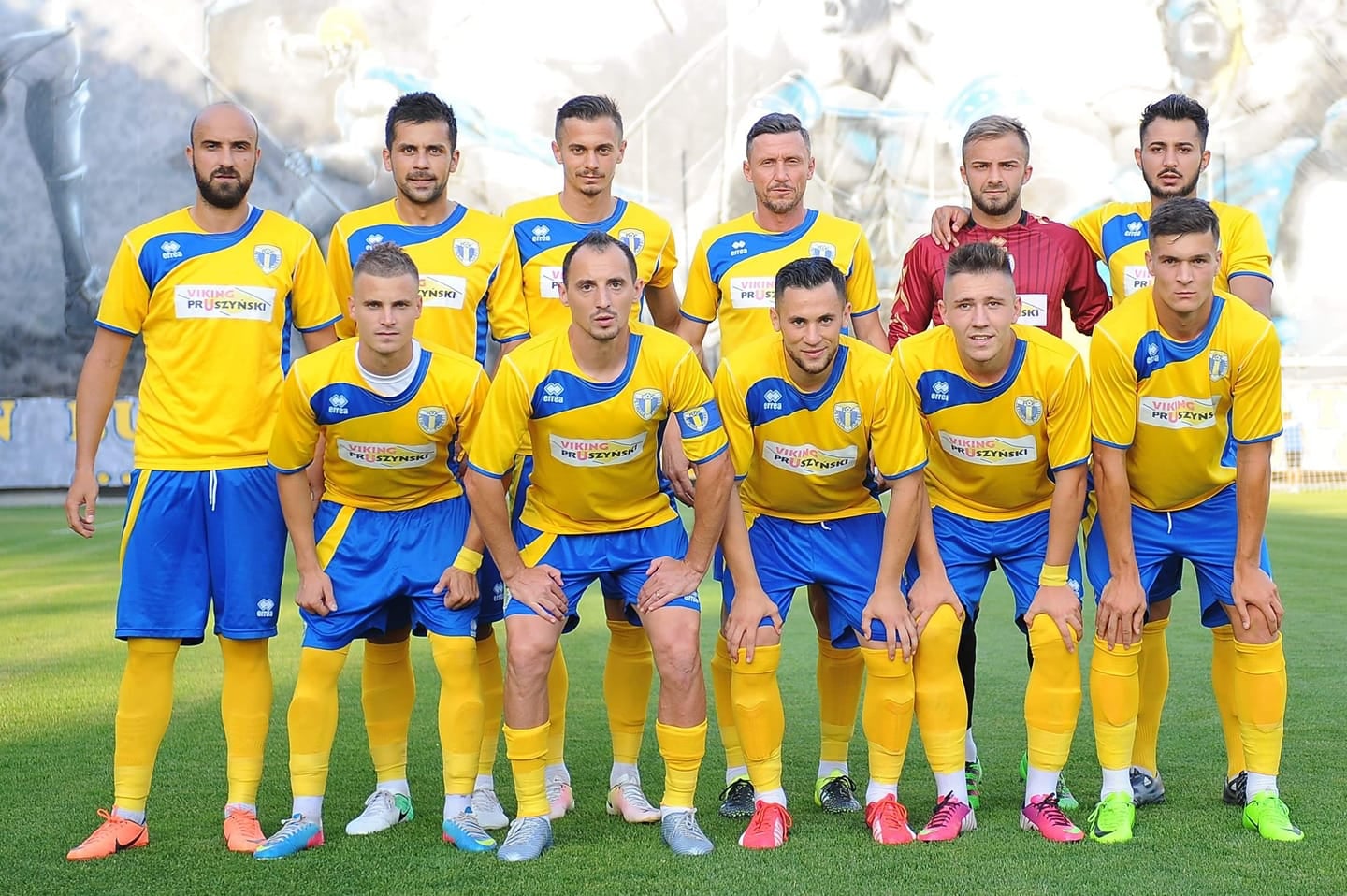 Un singur fotbalist al echipei Petrolului din ediția 2017-2018 a Ligii a III-a mai este și în prezent la clubul găzarilor! Dar, nu pe teren, ci la marginea acestuia! Restul, care încotro