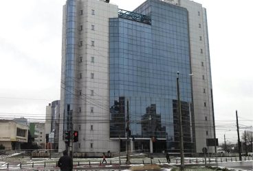 Se mai așteaptă trei săptămâni până când conducerea clubului găzarilor va achiziționa “mărcile Petrolul”. Așa cere legea, în cazul unui singur participant la licitație