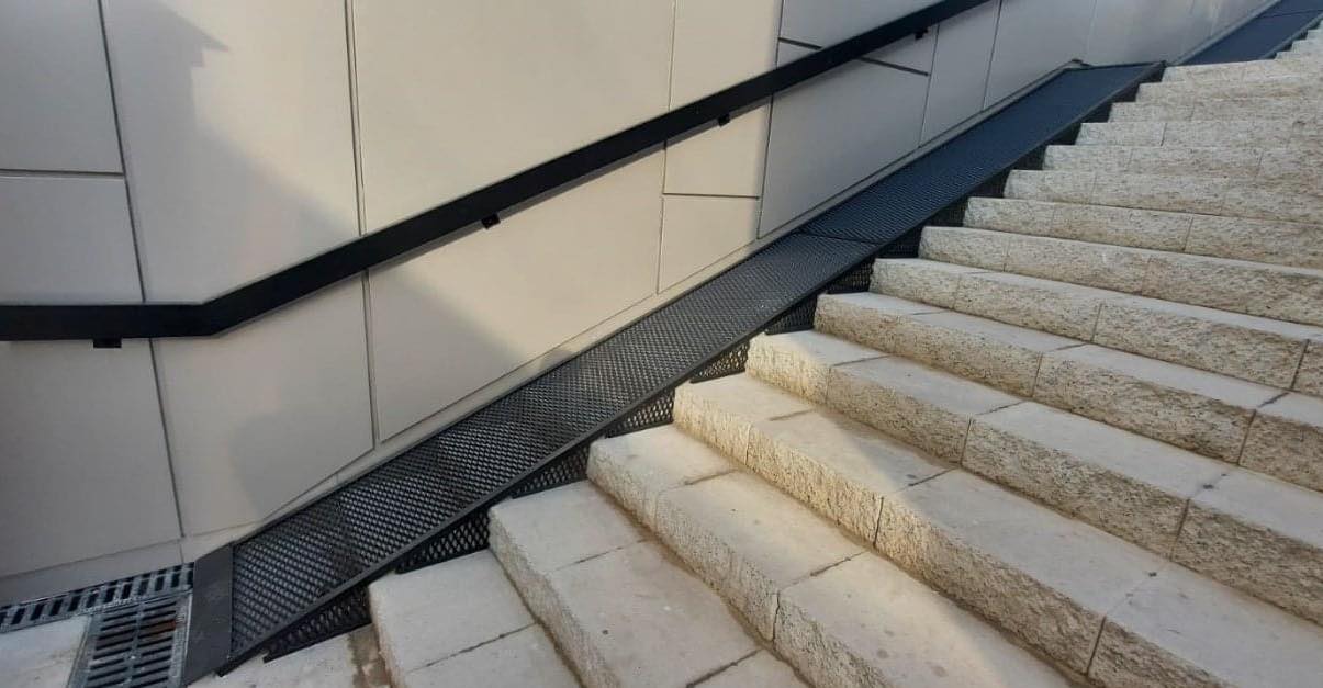 Pasaje pietonale subterane la Vălenii de Munte, Bărcăneşti, Blejoi, Lipăneşti, Măgurele şi Mizil – Contracte atribuite Pasaje pietonale subterane la Vălenii de Munte, Bărcăneşti, Blejoi, Lipăneşti, Măgurele şi Mizil – Contracte atribuite