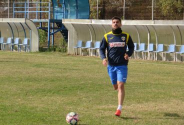 Obișnuite să fie gazde pe arena Ilie Oană, ACS Petrolul ’52 Ploiești și Chindia Târgoviște se vor duela “amical”, astăzi, pe același stadion. La oră clasică de matineu, 11.00