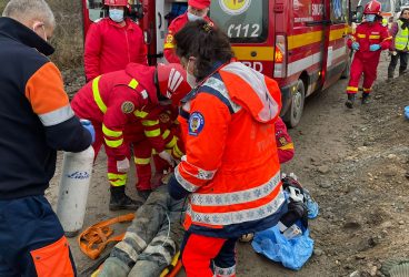 Muncitor la canalizare a murit sub un mal de pământ care s-a surpat peste el