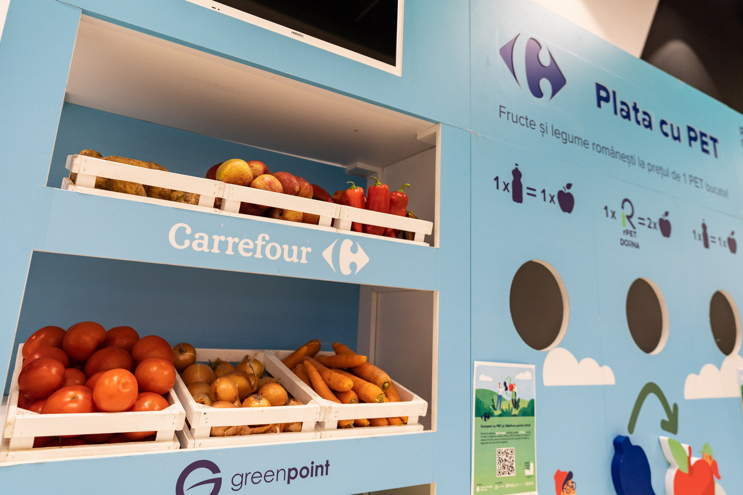 Carrefour deschide două hipermarketuri într-o săptămână și încheie anul în forță cu 43 de magazine în acest format. Cel mai recent lansat chiar azi, la Ploiești