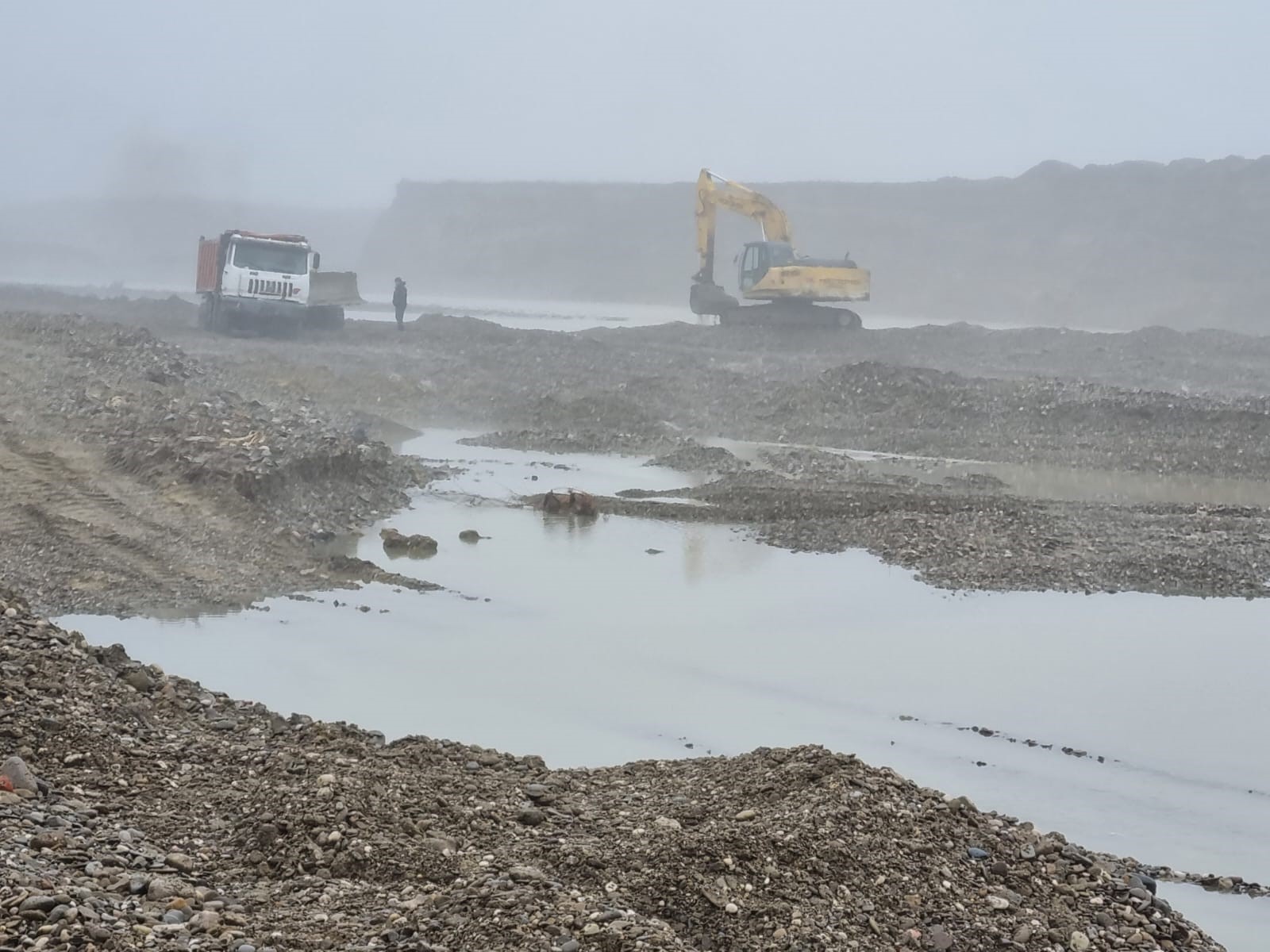 Primăria Ploiești acționează pentru a preveni un dezastru ecologic Primăria Ploiești acționează pentru a preveni un dezastru ecologic