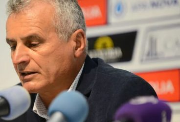 Costel Lazăr: “Sunt în lumea fotbalului de 50 de ani și știu astfel ce înseamnă competiția. Mai știu și că muncesc cinstit și îmi fac treaba pentru Petrolul, fără să mai privesc în urmă!”