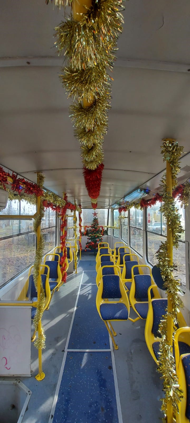 Tramvaiul copiilor a plecat la drum. Iată programul de circulație